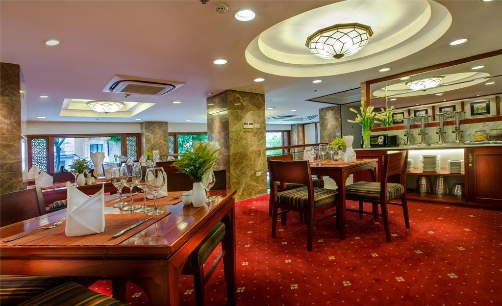 Conifer Boutique Hotel Ханой Екстериор снимка