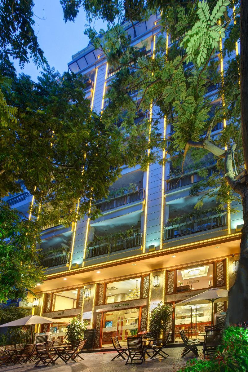 Conifer Boutique Hotel Ханой Екстериор снимка